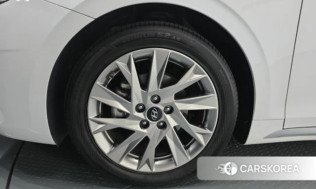 Hyundai The New Grandeur IG Hybrid id 4976929 из Кореи 33