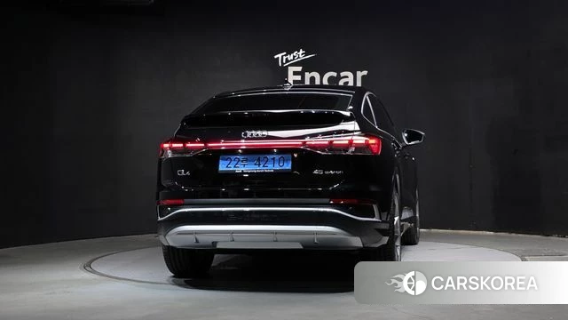 Audi Q4 e-Tron (F4) id 4974541 из Кореи 25
