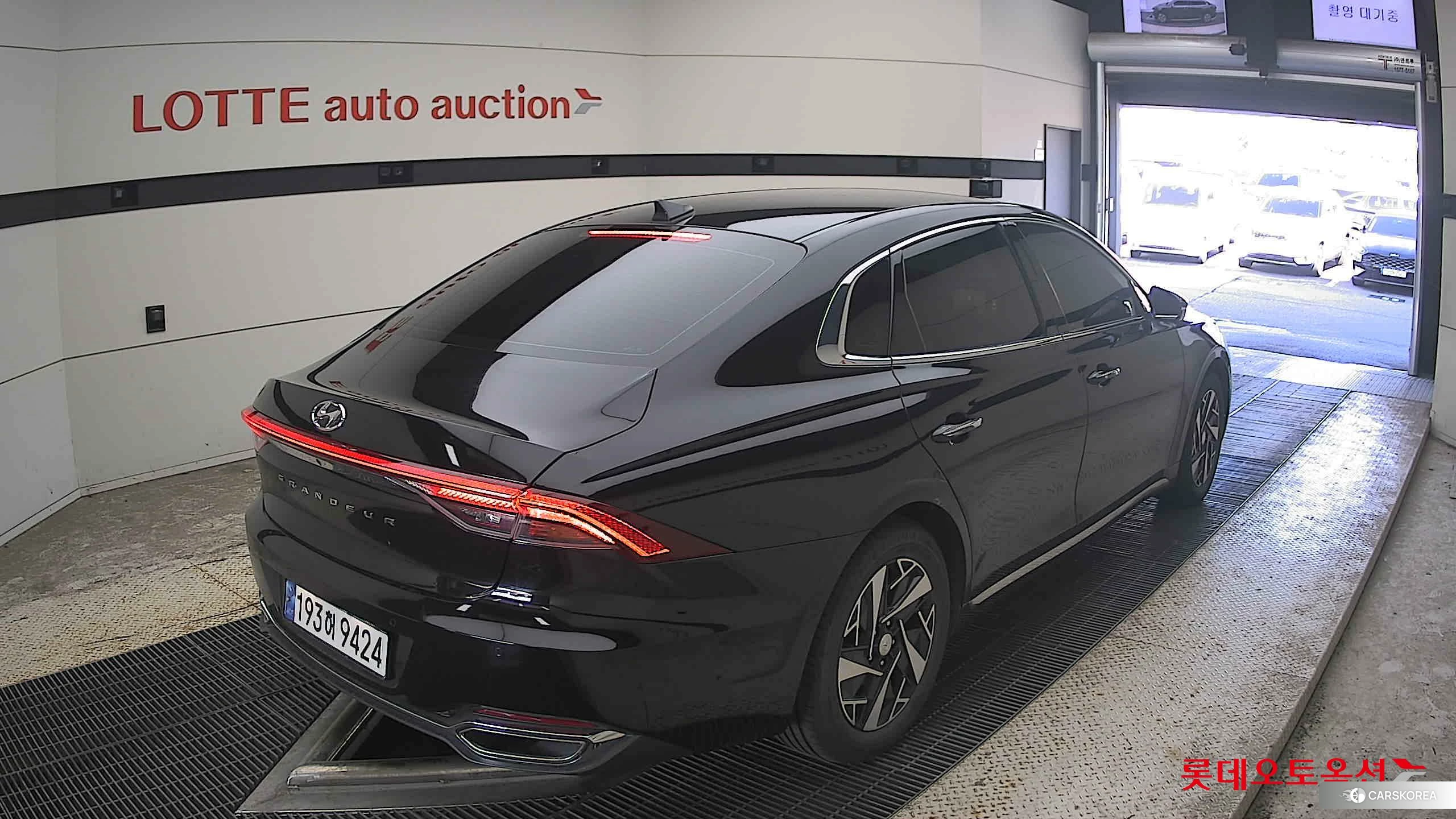 Hyundai Grandeur Hybrid id 4990084 из Кореи 31