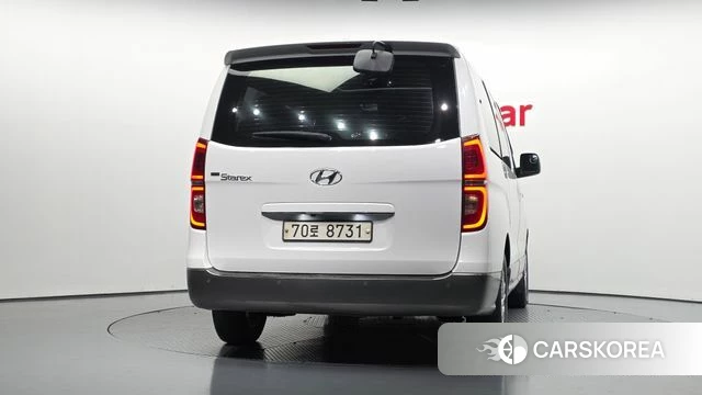 Hyundai The New Grand Starex id 4937458 из Кореи 27