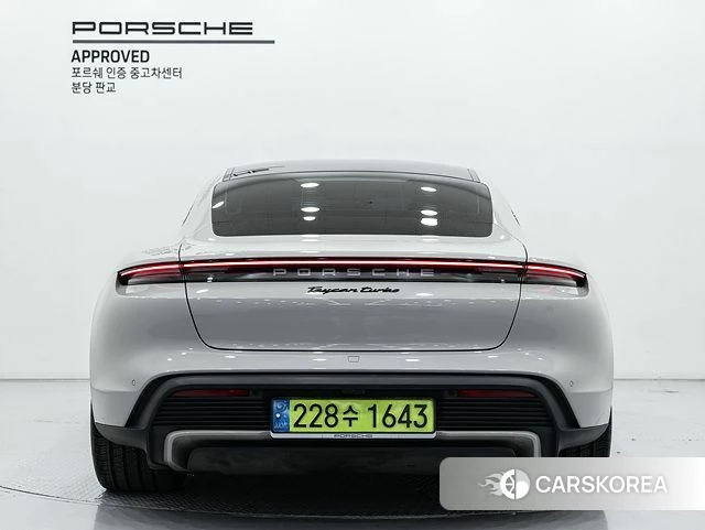 Porsche Taycan id 5026428 из Кореи 14