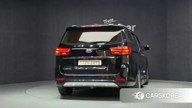 Kia The New Carnival id 5028797 из Кореи 30