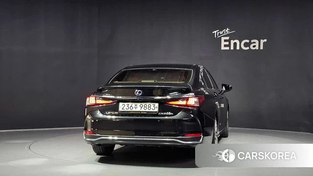 Lexus ES300h 7th generation id 4977219 из Кореи 14