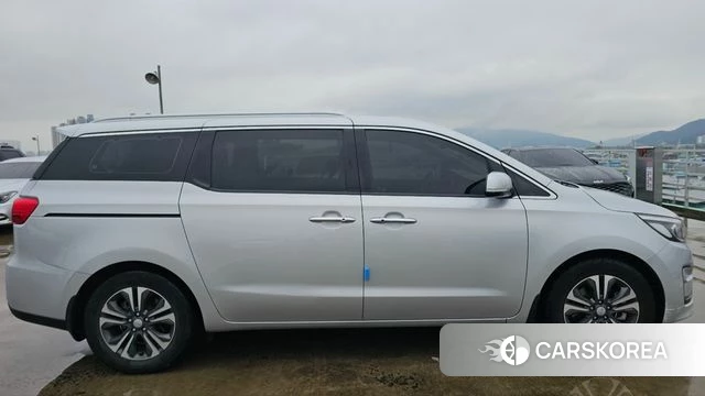 Kia The New Carnival id 5023637 из Кореи 14