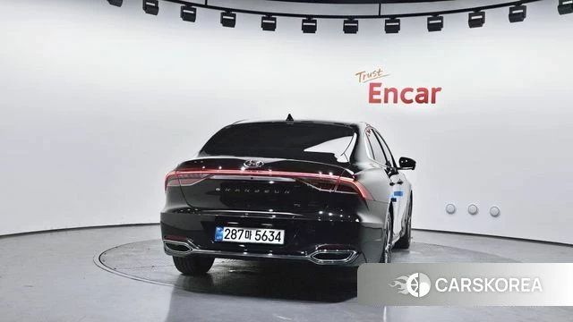 Hyundai The New Grandeur IG id 4580116 из Кореи 24