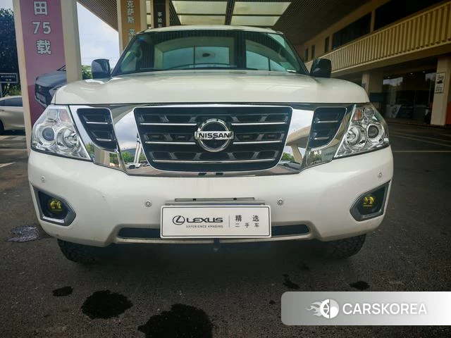 Nissan Patrol 2021 Белый из Китая, фото 4