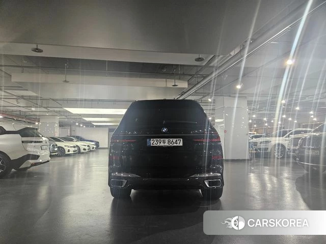 BMW X7 (G07) 2025 Черный из Кореи, фото 5