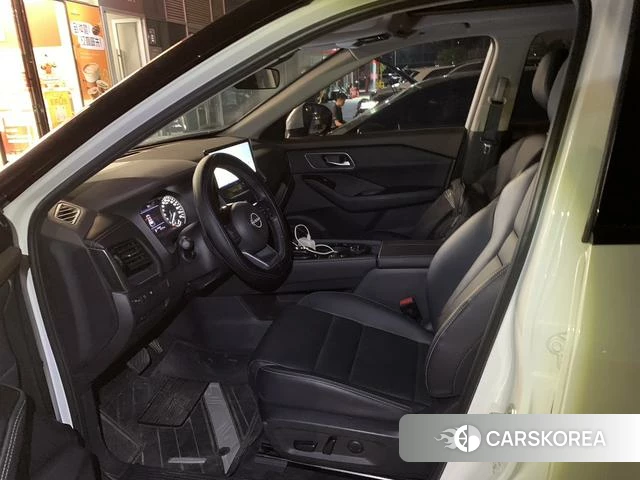 Nissan X-Trail 2023 Белый из Китая, фото 4
