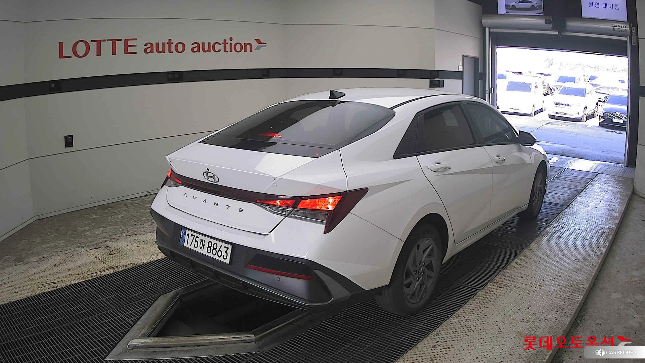 Hyundai Avante id 5001041 из Кореи 31