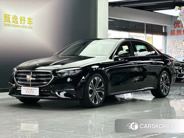 Mercedes-Benz E-Class 2025 Черный из Китая, фото 4