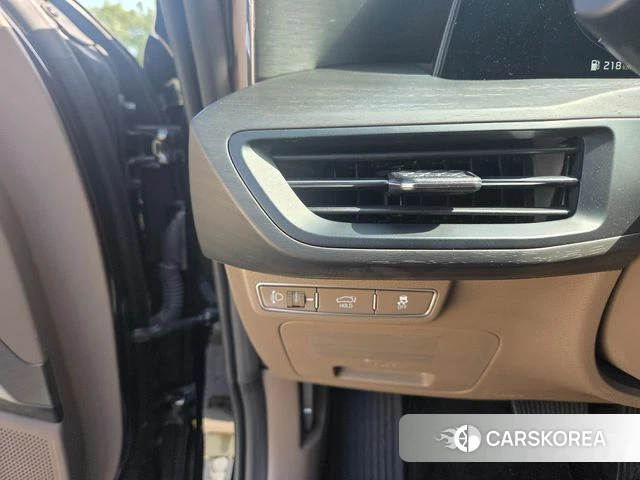 Kia K8 2022 Черный из Кореи, фото 4