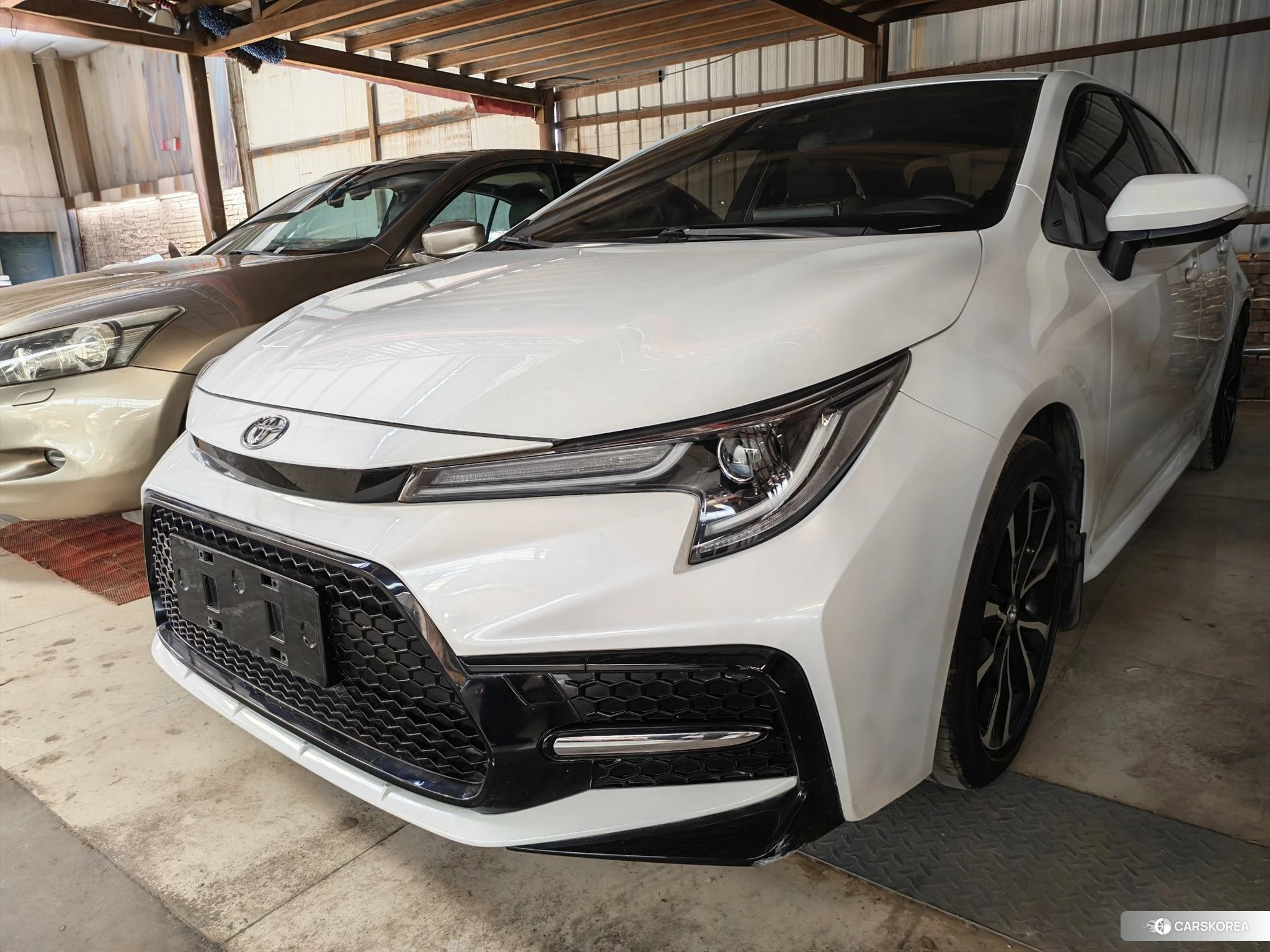 Toyota Levin 2020 Белый из Китая, фото 4