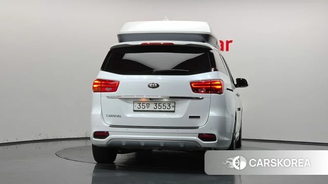 Kia The New Carnival id 4998455 из Кореи 25
