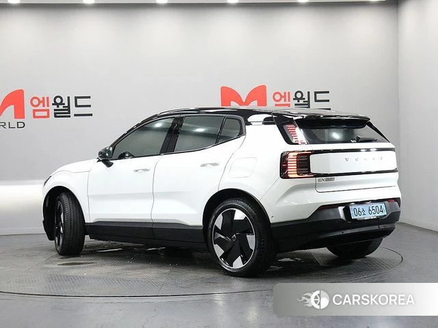 Volvo EX30 id 4928078 из Кореи 13