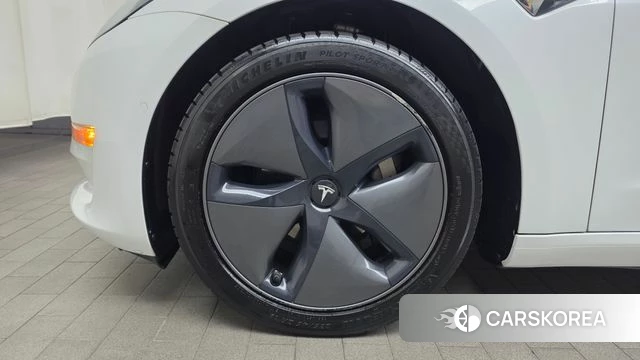 Tesla Model 3 id 4894959 из Кореи 28