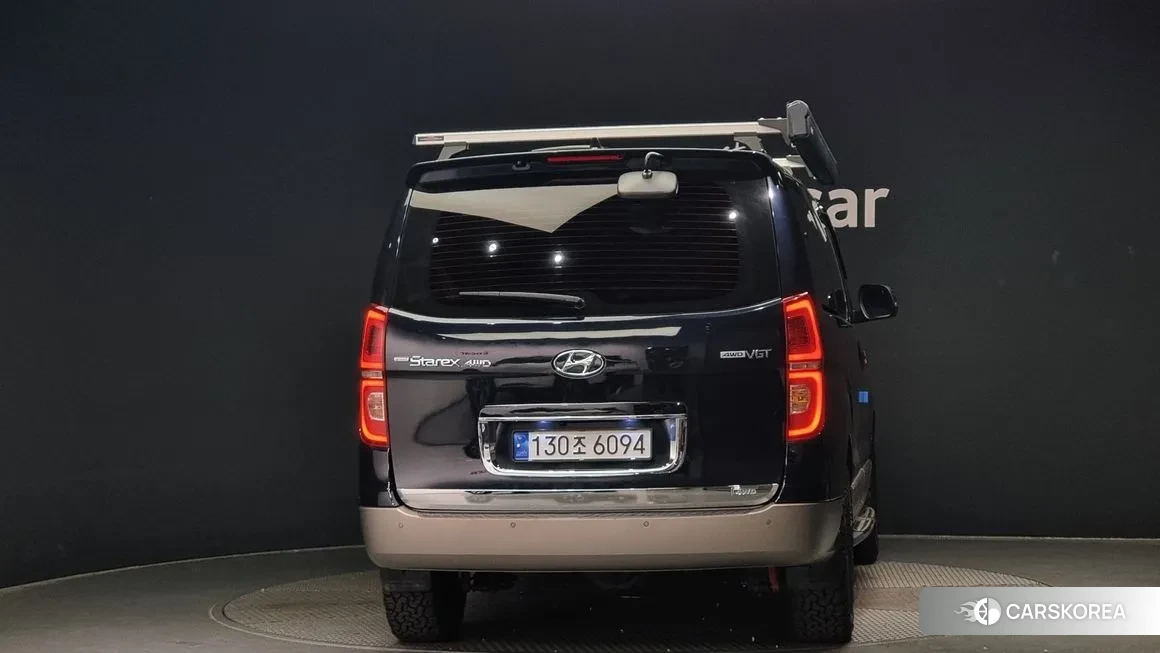 Hyundai The New Grand Starex id 2154480 из Кореи 14