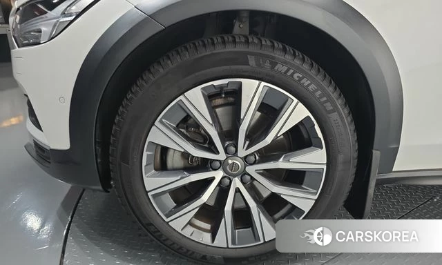 Volvo V90 Cross-Country id 4976782 из Кореи 34