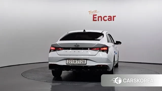 Hyundai Avante (CN7) id 3237968 из Кореи 14