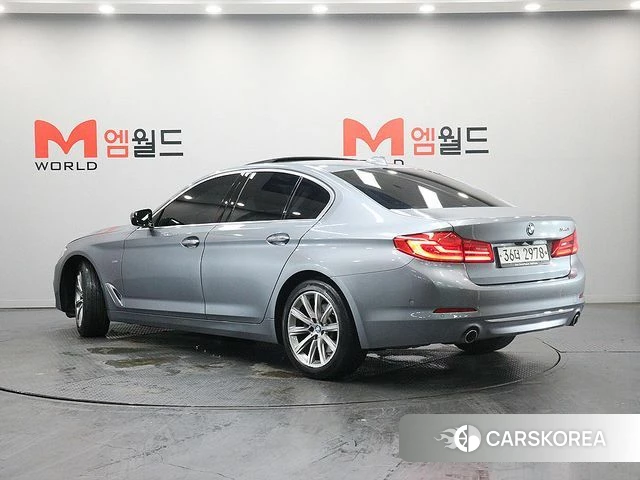 BMW 5 Series (G30) id 5023981 из Кореи 14