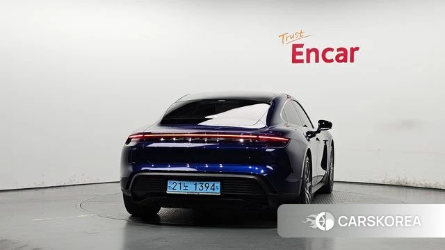 Porsche Taycan id 4712109 из Кореи 14
