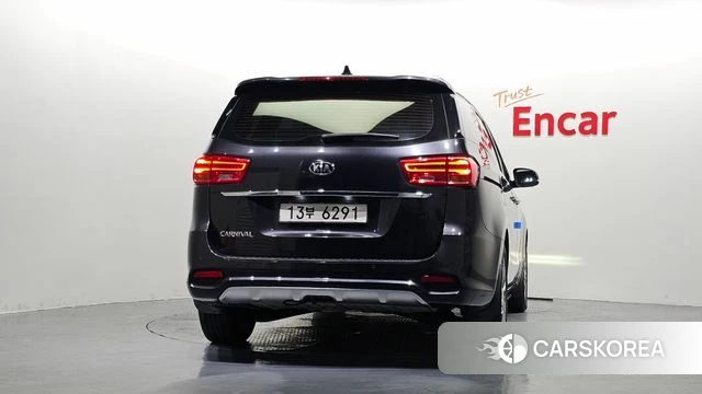 Kia The New Carnival id 4960168 из Кореи 14