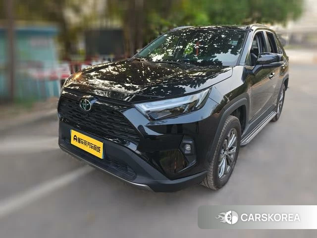 Toyota RAV4 2024 Черный из Китая, фото 4