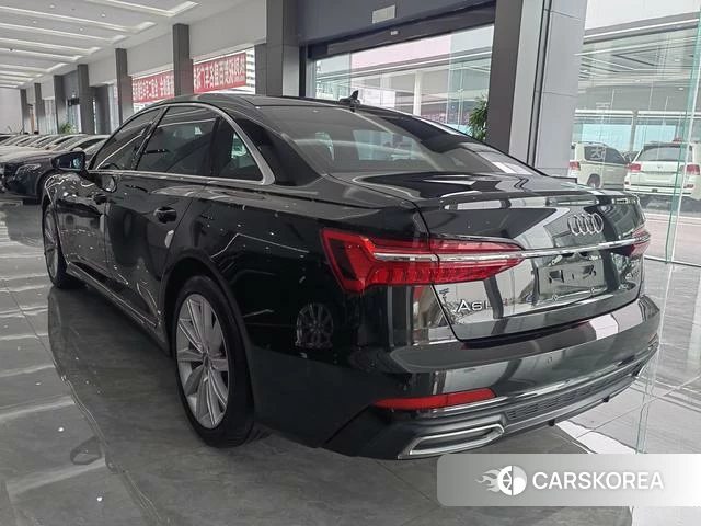 Audi A6L 2021 Черный из Китая, фото 4