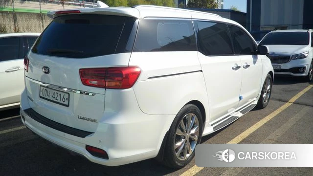 Kia The New Carnival id 5000765 из Кореи 14