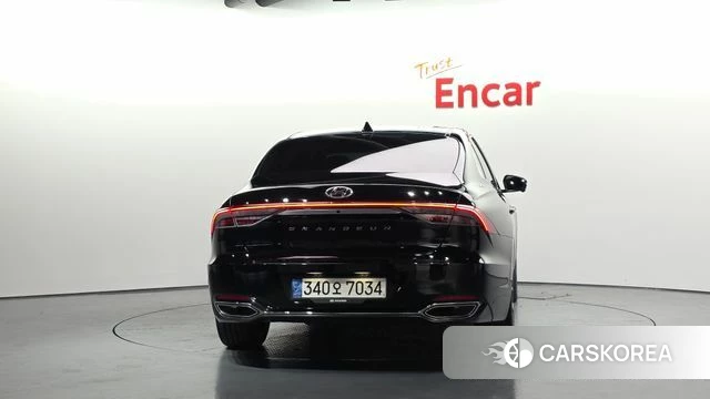 Hyundai The New Grandeur IG id 5002889 из Кореи 33