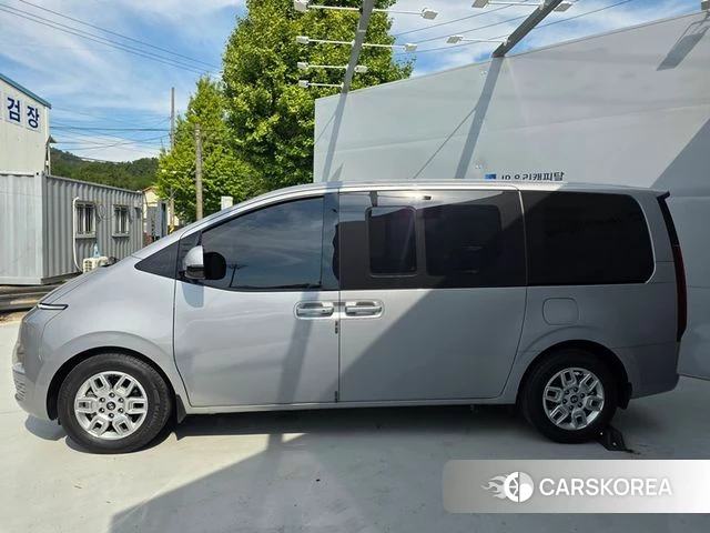 Hyundai Staria id 4921372 из Кореи 11