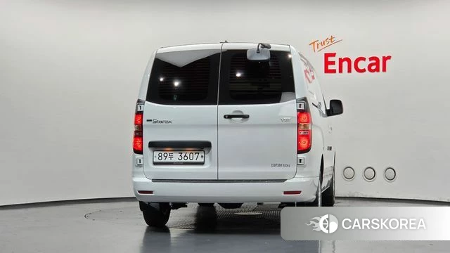 Hyundai The New Grand Starex id 4998646 из Кореи 25