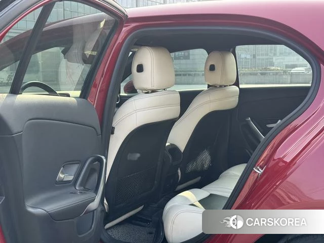 Mercedes-Benz A-Class 2021 Красный из Китая, фото 4