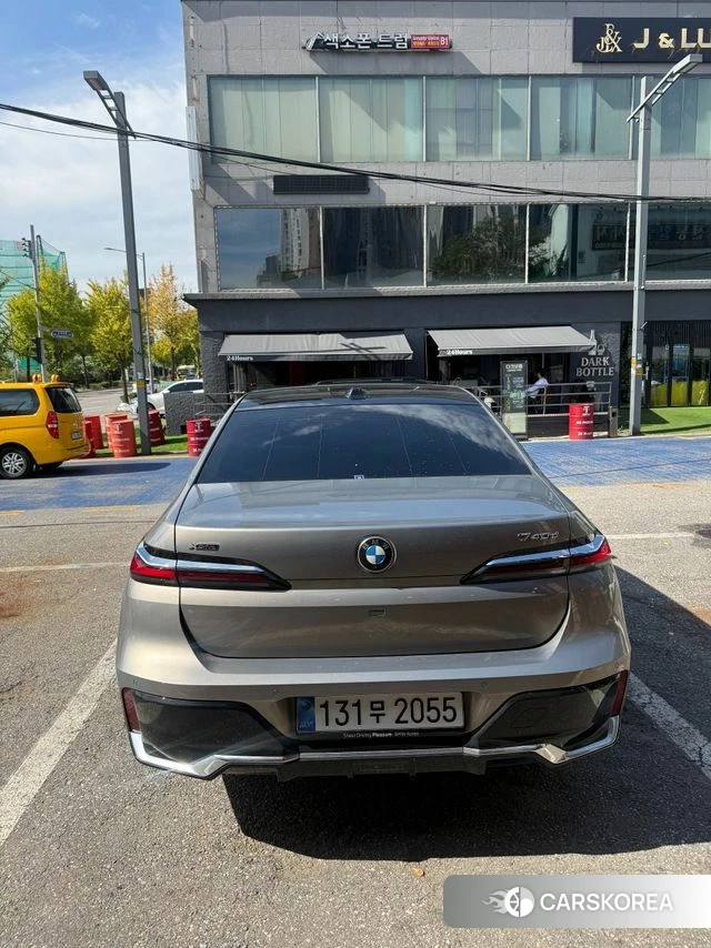 BMW 7 Series (G70) id 4980005 из Кореи 14