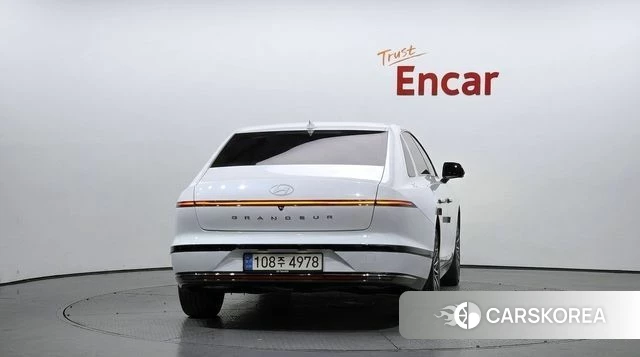 Hyundai Grandeur Hybrid (GN7) id 5011312 из Кореи 29
