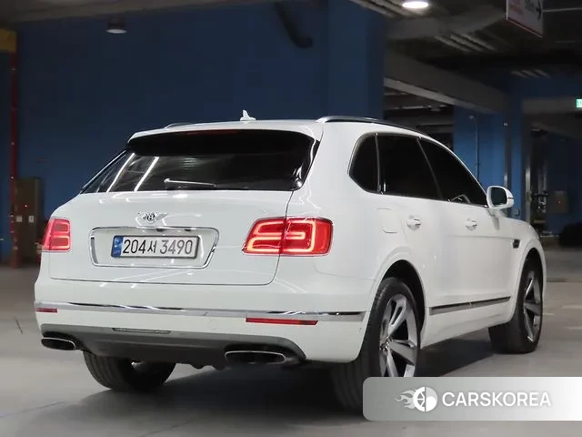 Bentley Bentayga id 3563379 из Кореи 14