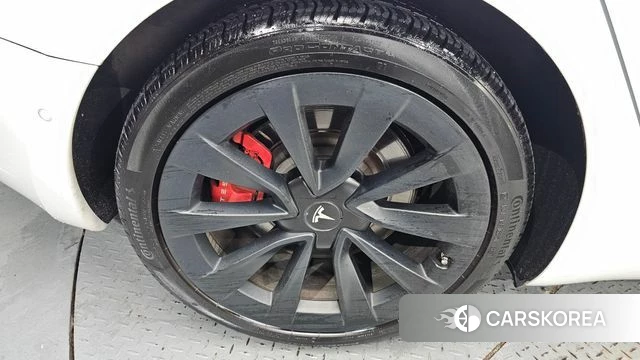 Tesla Model 3 id 4702647 из Кореи 26