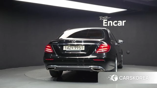 Mercedes-Benz E-Class W213 id 5029527 из Кореи 14