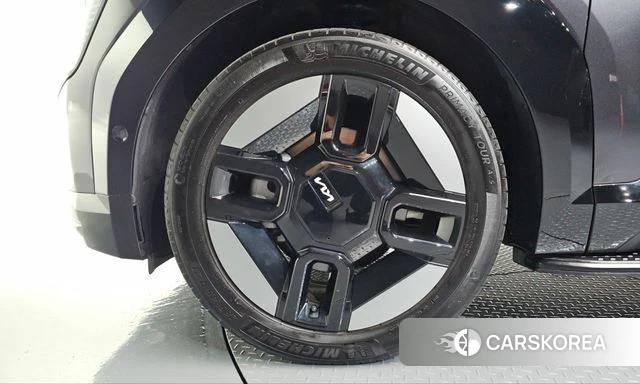 Kia EV9 id 5021604 из Кореи 34