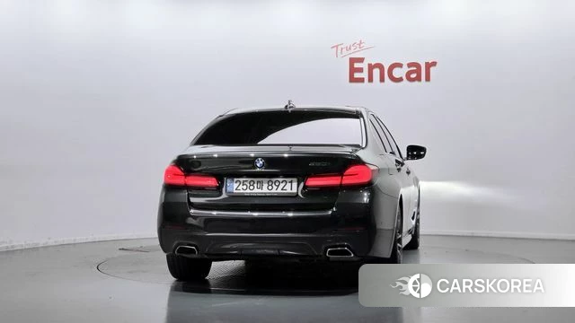 BMW 5 Series (G30) id 5012627 из Кореи 26