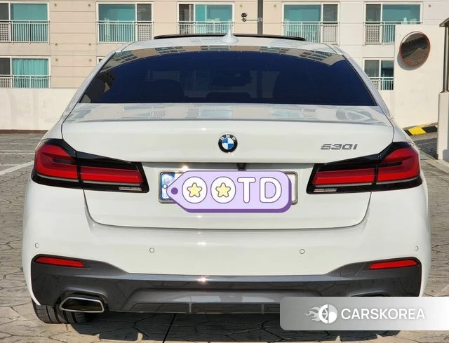 BMW 5 Series (G30) id 4966916 из Кореи 11