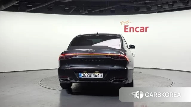 Hyundai The New Grandeur IG id 3524584 из Кореи 14