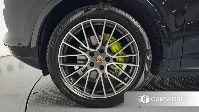 Porsche Cayenne (PO536) id 4784327 из Кореи 34