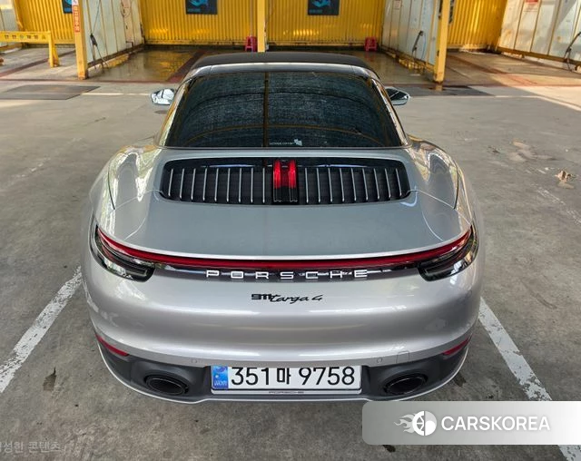 Porsche 911(992) 2024 Серебряный из Кореи, фото 4
