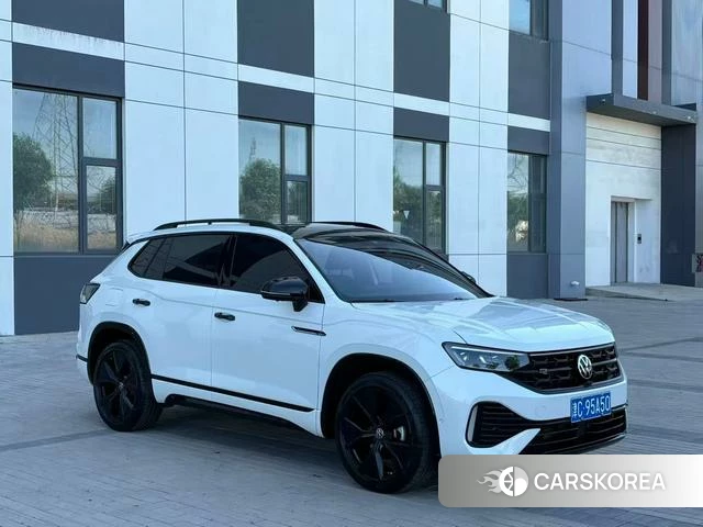 Volkswagen Tayron 2023 Белый из Китая, фото 4
