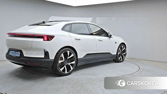Polestar Polstar 4 id 5015647 из Кореи 14