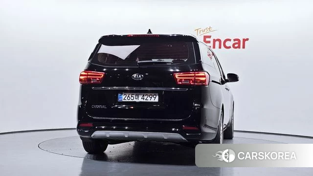Kia The New Carnival id 4856237 из Кореи 26