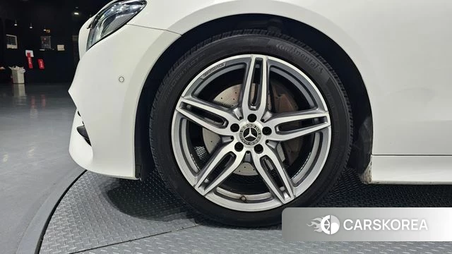 Mercedes-Benz E-Class W213 id 4604726 из Кореи 27