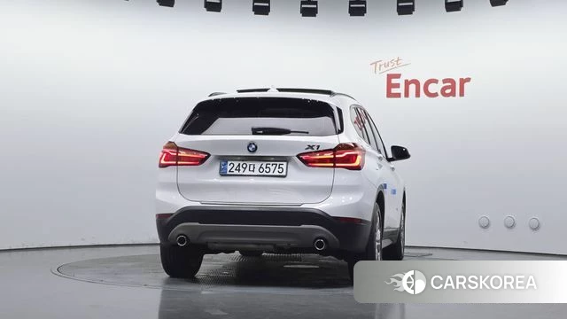 BMW X1 (F48) id 5013905 из Кореи 14
