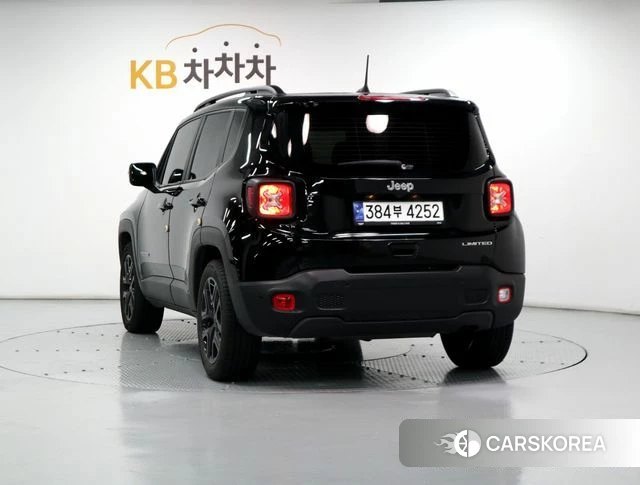Jeep Renegade id 4905360 из Кореи 13