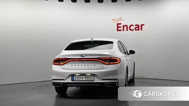 Hyundai Grandeur IG id 4967300 из Кореи 29